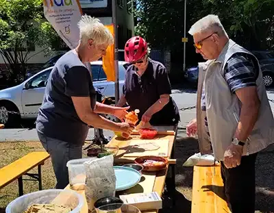 Pizzen werden selbst belegt